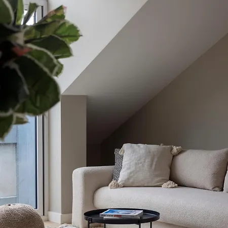 Dinbnb Gruenerlokka I Penthouse With Private Rooftop I 2 Bedrooms & 1 Bathroom * 오슬로