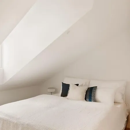 Dinbnb Gruenerlokka I Penthouse With Private Rooftop I 2 Bedrooms & 1 Bathroom 아파트