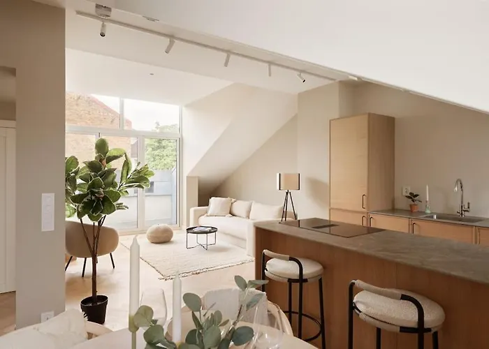 Lägenhet Lokka I Penthouse With Private Rooftop I 2 Bedrooms & 1 Bathroom