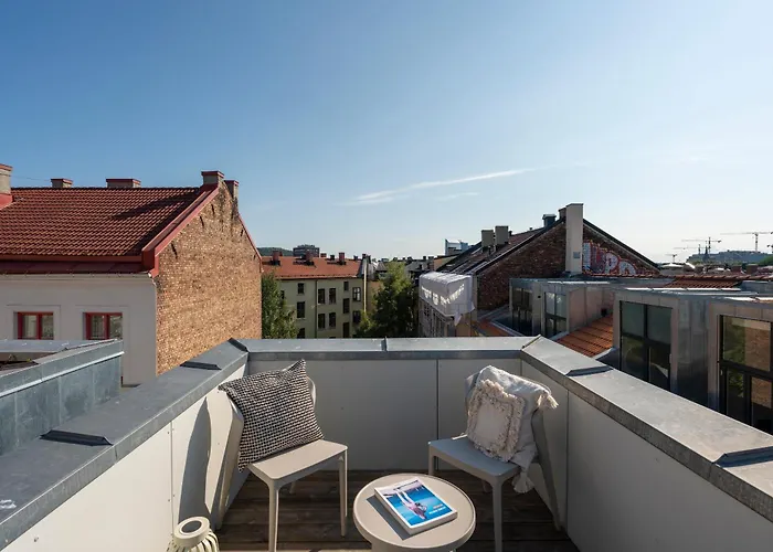Lokka I Penthouse With Private Rooftop I 2 Bedrooms & 1 Bathroom Oslo