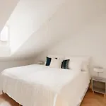 Lokka I Penthouse With Private Rooftop I 2 Bedrooms & 1 Bathroom Oslo