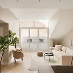 Lokka I Penthouse With Private Rooftop I 2 Bedrooms & 1 Bathroom Apartmán Oslo