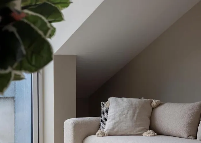 Lokka I Penthouse With Private Rooftop I 2 Bedrooms & 1 Bathroom * Oslo
